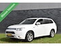 Mitsubishi Outlander 2.0 PHEV Instyle+ ROCKFORD FOSGATE/LEDER/OPEN DAK/CAMERA/ETC.!