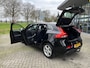 Volvo V40 2.0 T2 Kinetic | BLUETOOTH | CLIMA | CRUISE | PDC | STOELVERW. | TREKHAAK 1500KG
