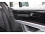 Volkswagen Touareg 3.0 TSi 381pk eHybrid 4MOTION ELEGANCE / Panorama dak / LEDER / Luchtvering / Zwenkb trekhaak / LED IQ / LM 21 inch / Navigatie Premium