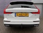 Volvo V60 2.0 B3 Momentum Advantage | Trekhaak | Advantage Styling Pack l Getint Glas | 19" | CarPlay |