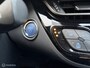 Toyota C-HR 1.8 Hybrid Dynamic FM nav carplay / Clima / Stoelverw. / 18" / 56.860 km!! 1e eig!! Keyless
