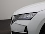 Skoda Octavia Combi 1.5 TSI MHEV Business Edition 115 PK | Automaat | Navigatie | Lichtmetalen Velgen | Climate Control | Achteruitrijcamera | Parkeersensoren | Trekhaak wegklapbaar | LED | Cruise Control | Virtual Cockpit | Apple Carplay & Android auto | Keyless | Elektrische Achterklep | Getint glas vanaf B-Style