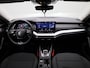 Skoda Octavia Combi 1.5 TSI MHEV Business Edition 115 PK | Automaat | Navigatie | Lichtmetalen Velgen | Climate Control | Achteruitrijcamera | Parkeersensoren | Trekhaak wegklapbaar | LED | Cruise Control | Virtual Cockpit | Apple Carplay & Android auto | Keyless | Elektrische Achterklep | Getint glas vanaf B-Style