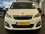 Peugeot 108 1.0 e-VTi Allure | Apple CarPlay (Navigatie) | LM Velgen | Climate Control | Achteruitrijcamera | DAB+