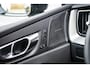 Volvo XC60 T6 Plug-in hybrid AWD Plus Black Edition | Luchtvering | Harman Kardon | Head up display | Panoramadak | 360 graden camera | 22 inch | Heico diffusor |