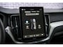 Volvo XC60 T6 Plug-in hybrid AWD Plus Black Edition | Luchtvering | Harman Kardon | Head up display | Panoramadak | 360 graden camera | 22 inch |