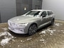 Volvo V60 T6 Plug-in hybrid Plus Dark | Panoramadak | 360° Camera | ACC | Trekhaak | Stoel+Stuurverwarming | BLIS