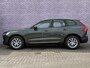 Volvo XC60 2.0 T8 Twin Engine AWD Momentum | Luchtvering | Trekhaak | Carplay/android auto | parkeersensoren V+A | Leder | Schuif/kantel panoramadak |
