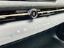 Nissan Ariya Evolve 66 kWh | €5 .000,- voorraad korting inclusief inruilpremie | Navigatie, Apple Carplay en Android Auto | Adaptive Cruise Control | Climate Control | 20'' Lichtmetalen velgen |