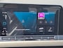 Volkswagen Golf 1.5 eTSI Style dab camera navi massage stoel