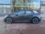 Volkswagen ID.3 First 58 kWh / Stoelverwarming / Navigatie / 18'' LMV