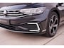 Volkswagen Passat Variant 1.4 TSI PHEV GTE Business | Pano | Elek. Trekhaak | Camera | Carplay | Navi | LED