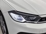 Volkswagen Polo 1.0 TSI R-Line | 95 PK | R-Line exterieur | Climatronic | Navigatie | LED Matrix | Stoelverwarming | Digitale Cockpit Pro | 17 Inch Velgen | Apple Carplay / Android Auto |