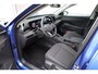 Volkswagen T-Roc 1.5 eTSI 116pk DSG Life First Edition | Stoel-/ Stuurwielverwarming | 18" Velgen