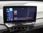 Volkswagen ID.3 First Plus 58 kWh | 204 PK | SoH 90% | Automaat | Achteruitrijcamera |  Apple Carplay/Android Auto | Navigatie Full Map | Cruise Control Adaptief Met Stop&Go | Lichtmetalen Velgen 19" | Stuur Verwarming | Stoel Verwarming |