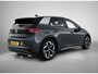 Volkswagen ID.3 First Plus 58 kWh | 204 PK | SoH 90% | Automaat | Achteruitrijcamera |  Apple Carplay/Android Auto | Navigatie Full Map | Cruise Control Adaptief Met Stop&Go | Lichtmetalen Velgen 19" | Stuur Verwarming | Stoel Verwarming |
