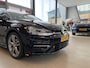 Volkswagen Golf 1.4 TSI R-line Navigatie,Parkeerassistent,Climatecontrol,Spraakbediening,V&A Parkeersensoren,Stoelverwarming,18 Inch Lmv
