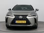 Lexus UX 300h F SPORT Design | Carplay | Stoel & Stuurverwarming | Sensoren |