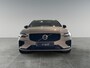Volvo V60 T8 AWD Ultra Performance Edition Dark | Extra getint glas achter | 19" 5-triplespaaks Glossy Black Diamond Cut