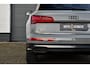 Audi Q5 2.0 TFSI quattro S-LINE | Pano | S-Stoelen | B&O | Carbon | Sfeer |