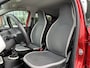 Renault Twingo 1.0 SCe Limited / Cruise / DAB / PDC Achter / Airco /