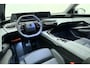 Peugeot e-5008 Allure Avantage 73 kWh 100% Elektrisch | 7-Zits | Camera | Cruise Control | Camera | Stoelverwarming | Mirror Screen | Climate Control | 1e eigenaar