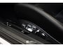 Porsche 911 991 3.0 Carrera 4 GTS (2017, NL) achteras sturing, 18-weg stoelen, schuifdak