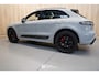 Porsche Macan 2.9 GTS (2021, NL) laatste facelift model in krijt.