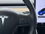 Tesla Model 3 **Gereserveerd** RWD Plus 325PK SOH 93% Lmv 18" AutoPilot FSD-3 Leder Pano-dak Adaptive-Cruise Camera's Elektr.-Stuur+Stoelen+Spiegels+Geheugen+Easy-Entry+Verwarmde stoelen Park assistent Pdc WIFI Lane-Assist Speed-Assist Navi LED Comfortstoelen ACC DAB Voorverwarmen interieur via App Keyless One-Pedal-Drive 1e Eigenaar Origineel Nederlandse Auto Fabrieksgarantie op Batterij en Aandrijfunit tot 4-12-2028/160.000km