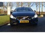 Volvo V60 T3 180PK R-Design | Polestar | 18" LMV | Getint glas | Led