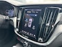 Volvo V60 2.0 T6 Plug-in hybrid AWD Plus Dark | Forest Lake! | 360 camera | Trekhaak | All-seasons | Harman/Kardon | Climate pack |
