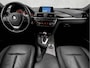 BMW 3-Serie Touring 316i Luxury High Executive Automaat (NAVIGATIE, MEMORY, ELEKTRISCHE STOELEN, LEDER, STOELVERWARMING, GETINT GLAS, PARKEERSENSOREN, ZWART HEMEL, ELEK ACHTERKLEP, XENON, NIEUWSTAAT)