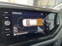 Volkswagen Polo 1.0 TSI Life / Navigatie / Parkeersensoren V+A / Climate control / Draadloze telefoonlader