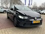Volkswagen Polo 1.0 TSI Life / Navigatie / Parkeersensoren V+A / Climate control / Draadloze telefoonlader