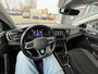 Volkswagen Polo 1.0 TSI Life / Navigatie / Parkeersensoren V+A / Climate control / Draadloze telefoonlader