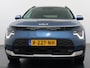 Kia Niro EV ExecutiveLine 64.8 kWh Trekhaak Leder SOH 98.5% Schuif-/kanteldak Adap.Cruise Camera Head-Up Display Apple Carplay Android Auto Navi Ecc Pdc Elek.Stoelen-Verwarmd/gekoeld+Memory Elek.Achterklep Stuurverwarming Lane Assist DAB 1e Eigenaar Origineel Nederlandse Auto Fabrieksgarantie tot 25-10-2029/150.000km € 50.000 nieuw!