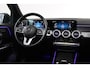 Mercedes-Benz GLB 180 Luxury 7-Persoons Panoramadak, Leder, Sfeerverlichting, Trekhaak, Apple Carplay/Android Auto