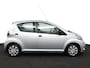 Toyota Aygo 1.0 VVT-i Now | Airco | Centrale vergrendeling | Radio CD speler |