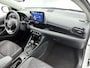 Toyota Yaris 1.5 Hybrid 115 Dynamic | Apple Carplay / Android Auto | Stuur- en Stoelverwariming | Blind Spot Monitor |