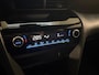 Toyota Yaris Cross 1.5 Hybrid Dynamic | Trekhaak | Apple Carplay / Android Auto | Navigatiesysteem | Parkeercamera Achter | Licht + Regensensor | Cruise Control Adaptief | Rijstrookassistent | Climate Control