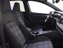 Volkswagen Golf 1.4 eHybrid GTE | SoH 95% | Stoel- en stuurwielverwarming | Navigatie | Adaptieve cruise control | Achteruitrijcamera | 3-zone airco | CarPlay | Sfeerverlichting |