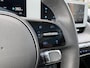 Hyundai Ioniq 5 Lounge Vision AWD 77.4 kWh | Panoramadak | Lederen bekleding & memory functie | Warmtepomp & V2L | Geïntegreerde navigatie | Apple Carplay & Android Auto | Adaptieve Cruisecontrol | Camera | Warmtepomp | Stoel & stuur verwarming | Premium audio BOSE |