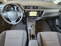 Toyota Auris 1.8 HYBRID DYNAMIC Trekhaak, Android Auto/Apple Carplay, LM, Navigatie