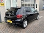 Volkswagen Polo 1.0 TSI Highline / PARK. SENSOREN/ APP CONNECT/ ADAPT. CRUISE/ NAVI/ CLIMA/ DAB/ 16" LMV