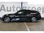 BMW 3-Serie Touring 330e xDrive | M- Sport | Incl. 12 maanden garantie | 292 PK | Panorama dak | 360° camera | Head-up display | Memory sportstoelen | Shadow-line | Dodehoek detectie | Widescreen Display | Apple CarPlay | 19'' Breedset | Stoelverwarming |