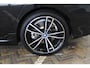BMW 3-Serie Touring 330e xDrive | M- Sport | Incl. 12 maanden garantie | 292 PK | Panorama dak | 360° camera | Head-up display | Memory sportstoelen | Shadow-line | Dodehoek detectie | Widescreen Display | Apple CarPlay | 19'' Breedset | Stoelverwarming |