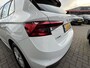 Skoda Fabia 1.0 TSI Ambition DSG Automaat Navigatie / Smartlink wireless / Parkeersensoren / lichtmetalen Velgen
