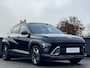 Hyundai Kona 1.6 GDI HEV 140 PK Comfort smart Sky++ | Schuifkanteldak | Premium interieur | 360o Camera | Fabrieksgarantie 08-2029 |