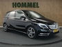 Mercedes-Benz B-klasse 200 Ambition - ORIGINEEL NEDERLANDSE AUTO - UITKLAPBARE TREKHAAK (TREKGEWICHT 1400 KG GEREMD) - CRUISE CONTROL - PANORAMADAK - ELEKTRISCH VERSTELBARE BESTUURDERSSTOEL MET GEHEUGEN - STOELVERWARMING - PARKEERSENSOREN VOOR + ACHTER - LEDEREN BEKLEDING - EXTRA SET VELGEN