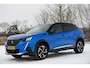 Peugeot 2008 1.2 PureTech GT AUT | Blue Vertigo | Zwarte hemel/AppleCarplay/Camera/NAV/Half-Leder - Chique & Sportief!